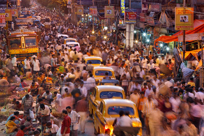 A1-hylton-trees-india-crowds